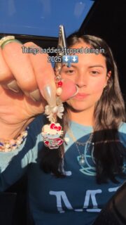 Things baddies stopped doing during the sesh: 💅🏽

• burning their fingers❌
• ruining fresh nails❌
• rushing their rituals❌
• using ugly tools❌

Instead, we upgraded.💎

Sweeder clips are handmade with crystal and copper so they can hold your sesh while keeping your nails fresh.💅🏽

And if you don’t smoke?
They’re perfect for sage, incense, or cleansing your aura.✨

Because the real vibe is intentional rituals.

Comment CLIP if you’re part of the fresh-nails club 💅